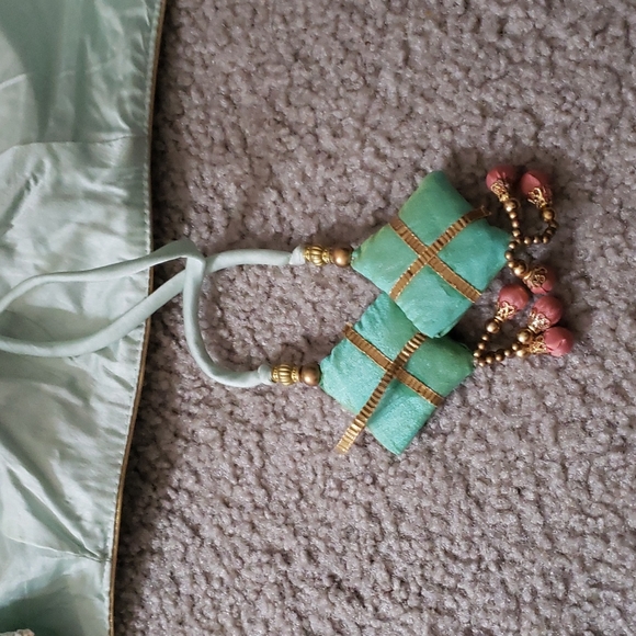 Lengha with matching purse - Picture 7 of 8